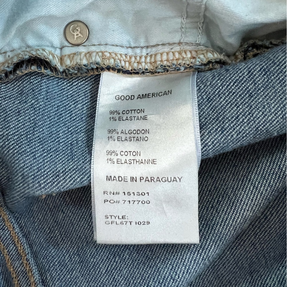 Good American Soft Tech Good Legs Ankle Slit Flare Jeans, Light Blue, 8/29 - Picture 9 of 11